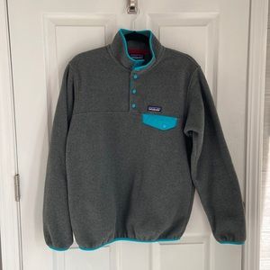 Patagonia Lightweight Synchilla Snap-T Fleece Pullover, Gray, Women’s medium